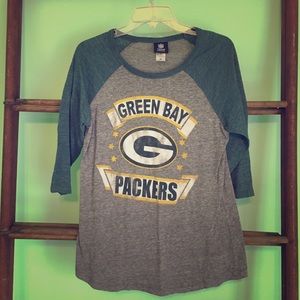 3/4 length sleeve T-shirt